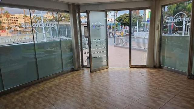 Local comercial en Alquiler en Playa de las Américas