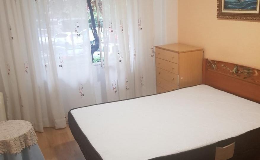 Pis per a compartir a Calle Porto Cristo, 8, Parque Lisboa - La Paz, Madrid - imatge 1 Foto 1 de Pis per a compartir a Calle Porto Cristo, 8, Parque Lisboa - La Paz, Madrid