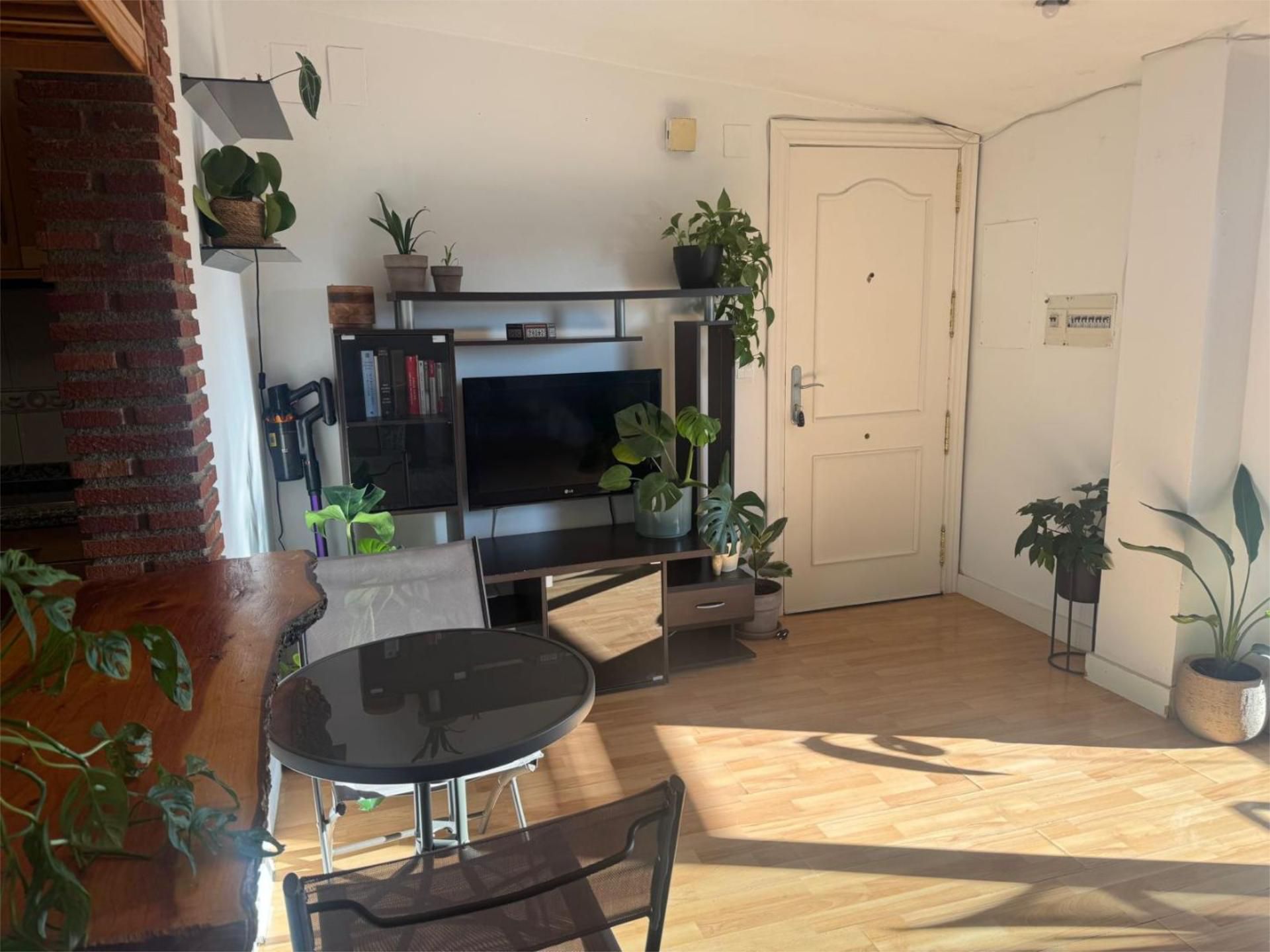 Living room of Attic to rent in Churriana de la Vega  with Air Conditioner and Terrace