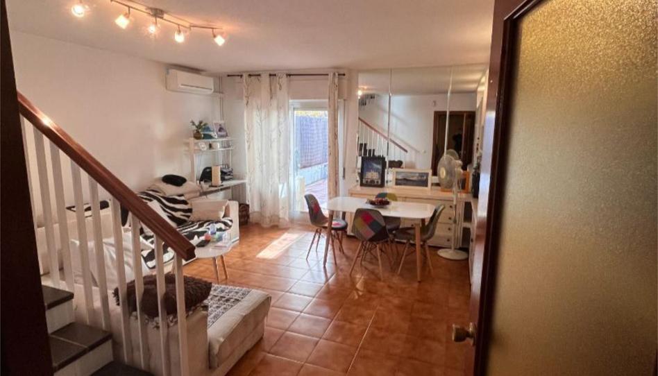 Foto 1 de Casa adosada en venda a Calle de Luis Rodríguez Ontiveros, 140, Ensanche, Madrid