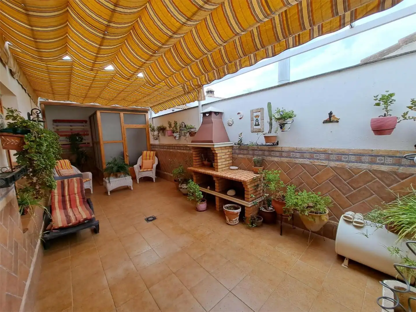 Pis en venda a Calle Bernardo Poblaciones, 18, Baños de la Encina Terrassa de Pis en venda en Baños de la Encina amb Aire condicionat, Calefacció i Terrassa