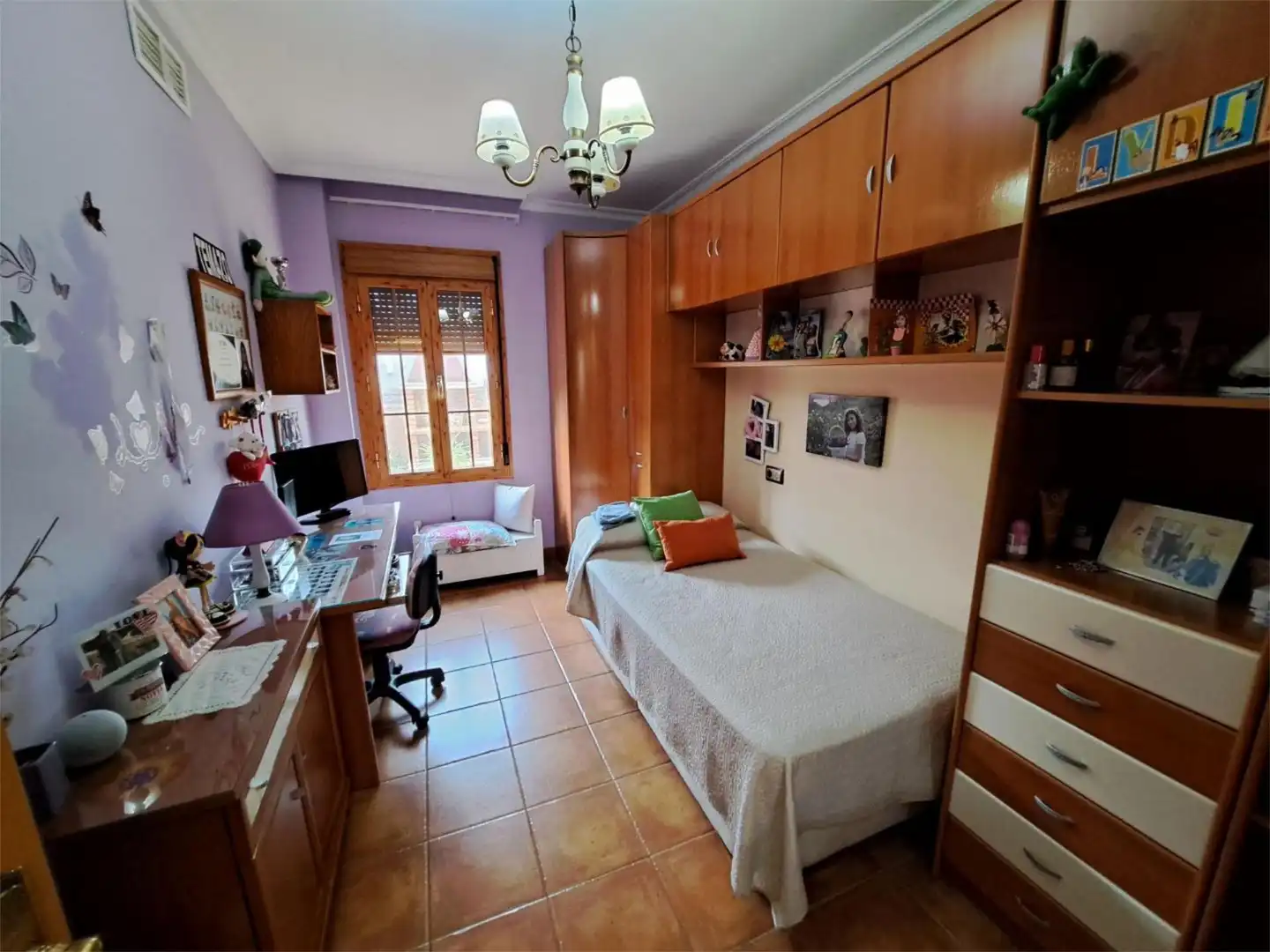 Pis en venda a Calle Bernardo Poblaciones, 18, Baños de la Encina Dormitori de Pis en venda en Baños de la Encina amb Aire condicionat, Calefacció i Terrassa