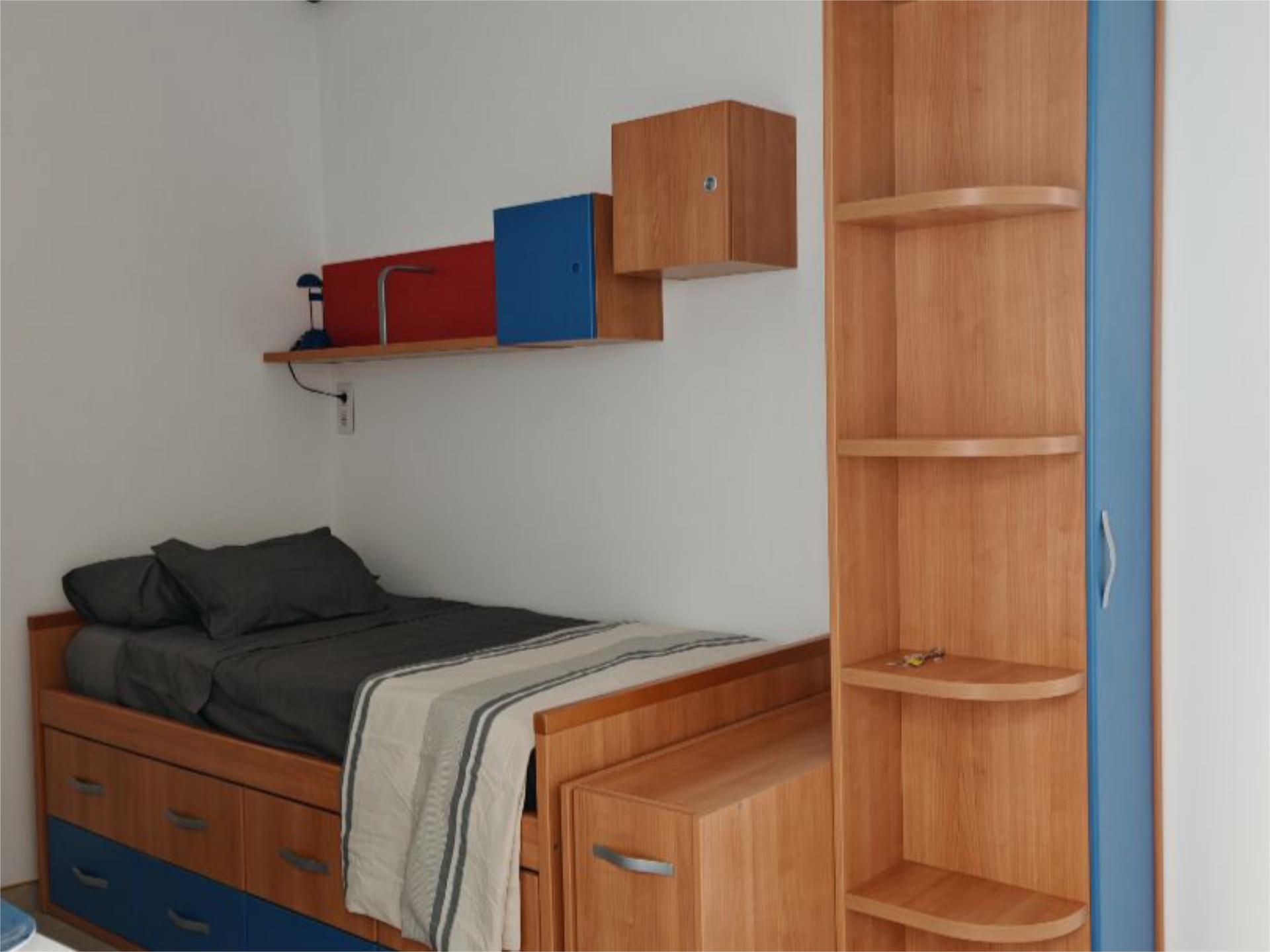 Study to rent in Calle Imeldo Serís, 73, Centro Bedroom of Study to rent in Santa Cruz de Tenerife Capital with Terrace, Furnished and Balcony