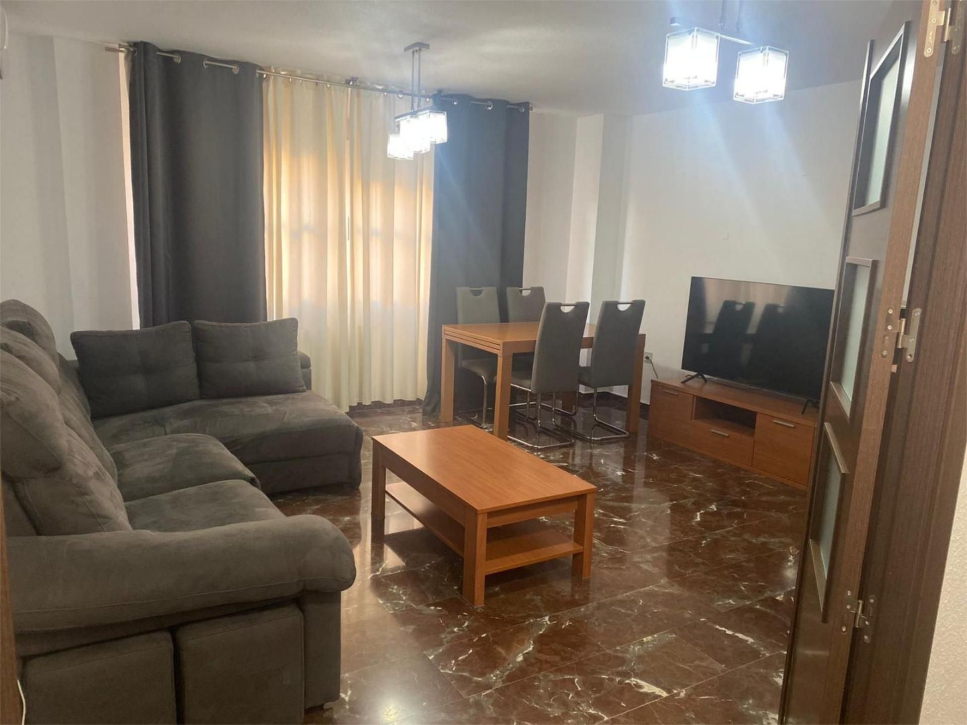 Pis de lloguer a Calle Fuente del Alamillo, 7, Valdeastillas - Fuentezuelas Sala d'estar de Pis de lloguer en Jaén Capital amb Aire condicionat, Calefacció i Terrassa