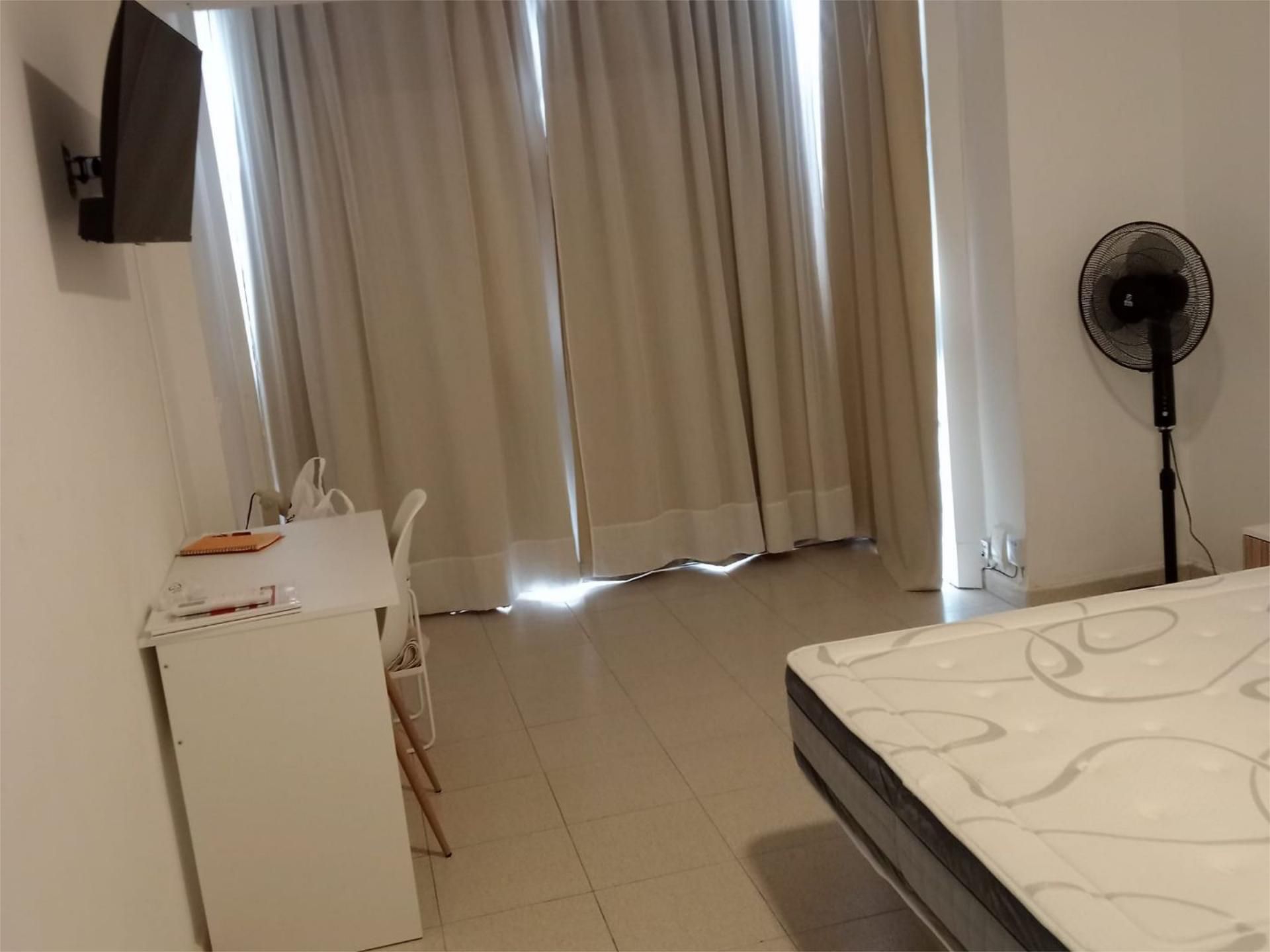 Flat to share in Carrer Pardo Gimeno, 12, Benalúa Bedroom of Flat to share in Alicante / Alacant with Air Conditioner, Heating and Furnished