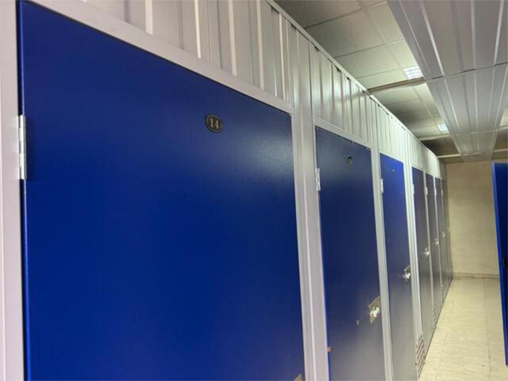 Box room to rent in Platja de la Pobla de Farnals Box room to rent in La Pobla de Farnals