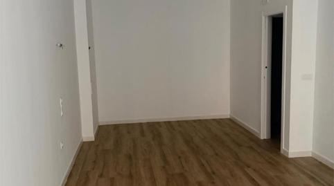 Apartment for sale in Calle Juan de Gortz, 1, Huerta de la Reina - Trassierra, Córdoba - image 2 Photo 2 of Apartment for sale in Calle Juan de Gortz, 1, Huerta de la Reina - Trassierra, Córdoba