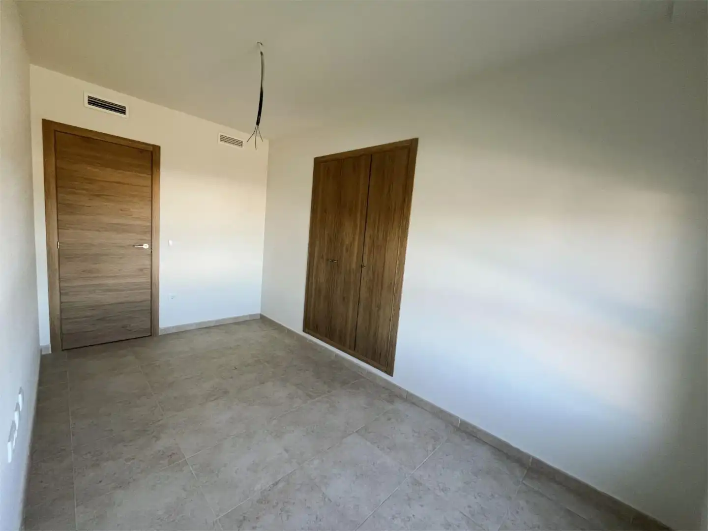Dúplex en venta en Carrer Tirant Lo Blanc, 8, La Pobla Llarga Dúplex en venta en La Pobla Llarga con Terraza y Balcón