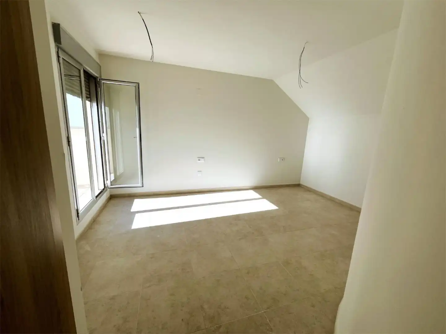 Dúplex en venta en Carrer Tirant Lo Blanc, 8, La Pobla Llarga Habitación de Dúplex en venta en La Pobla Llarga con Terraza y Balcón