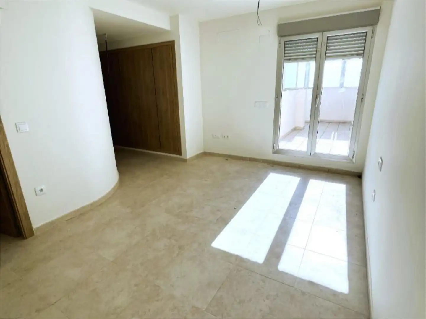 Dúplex en venta en Carrer Tirant Lo Blanc, 8, La Pobla Llarga Dúplex en venta en La Pobla Llarga con Terraza y Balcón