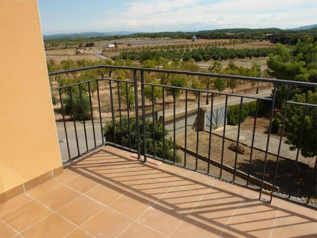 Piso en Alquiler en Carrer Anjuva, 10 en El Vilosell