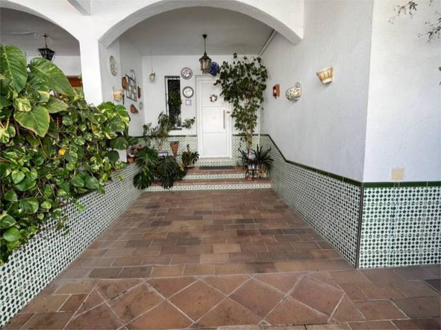 Casa-chalet en Venta en Calle Mallorca, 2 en El Retiro - La Vid