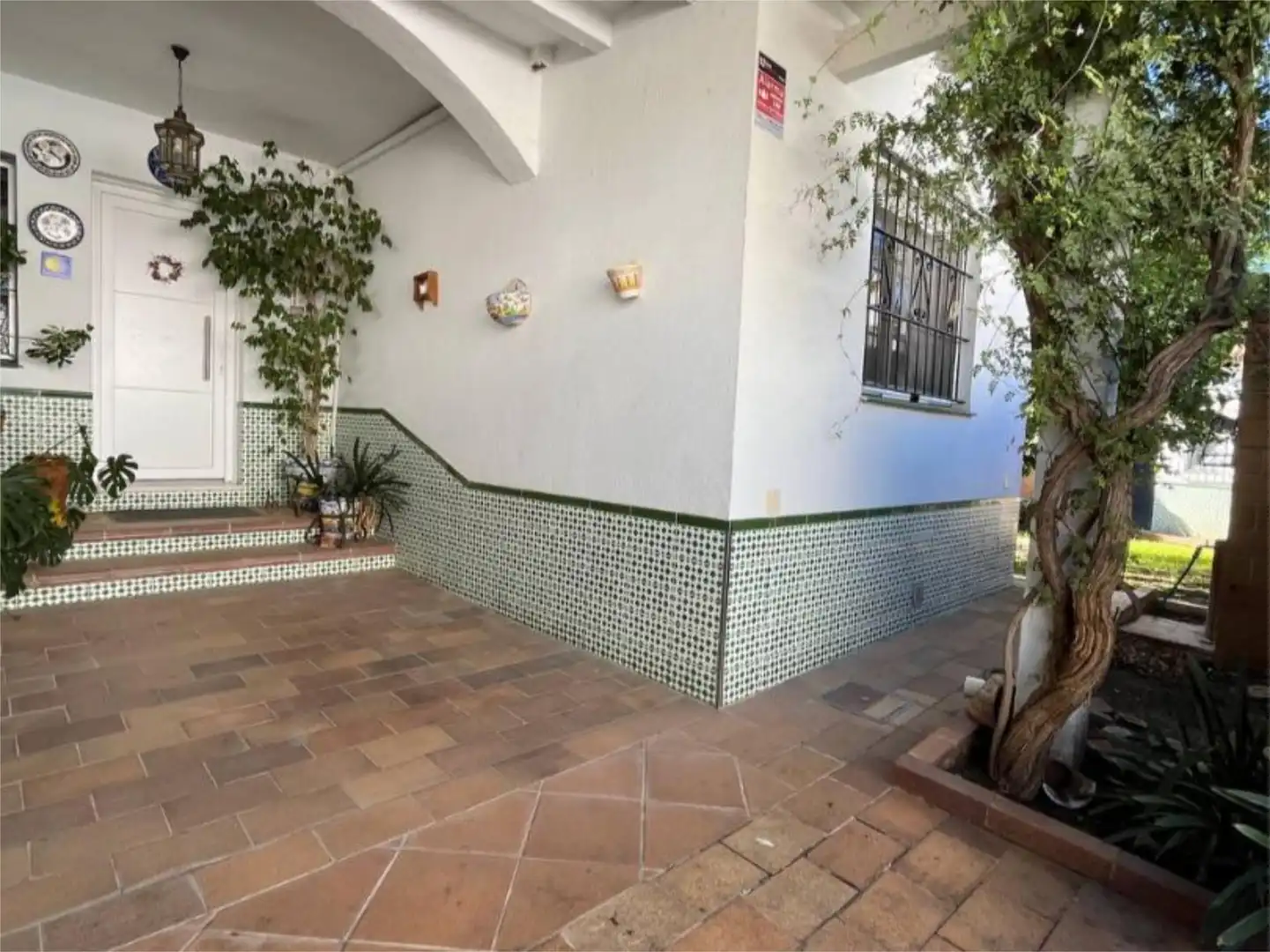 Houses for sale in Calle Mallorca, 2, El Retiro - La Vid Houses for sale in Jerez de la Frontera with Air Conditioner, Heating and Private garden