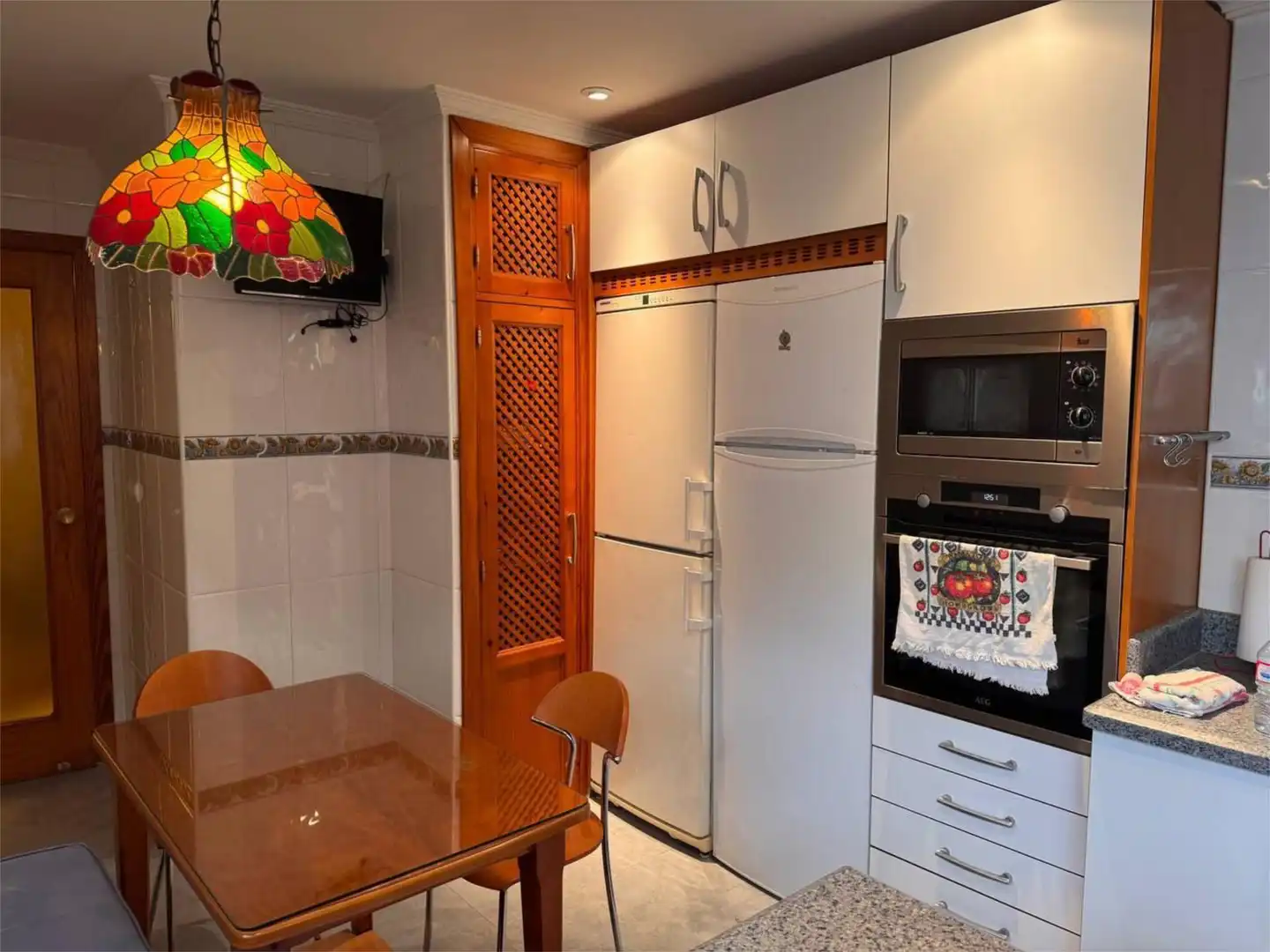 Houses for sale in Calle Mallorca, 2, El Retiro - La Vid Kitchen of Houses for sale in Jerez de la Frontera with Air Conditioner, Heating and Private garden