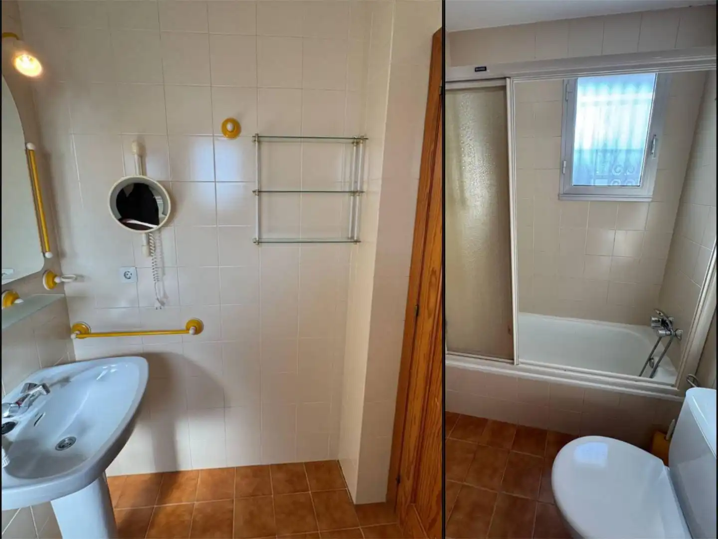 Houses for sale in Calle Mallorca, 2, El Retiro - La Vid Bathroom of Houses for sale in Jerez de la Frontera with Air Conditioner, Heating and Private garden