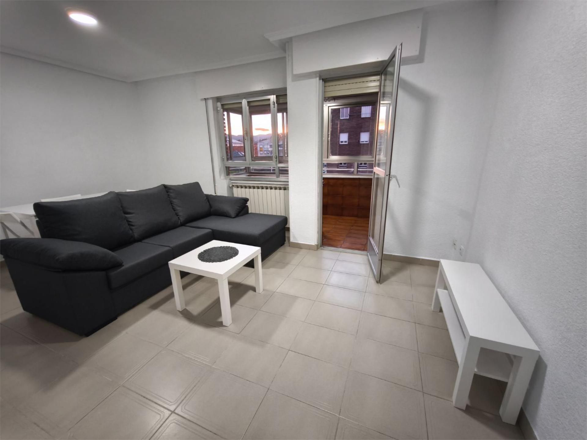 Pis de lloguer a Calle Suspiron, 4, Centro Pis de lloguer a Calle Suspiron, 4, Centro