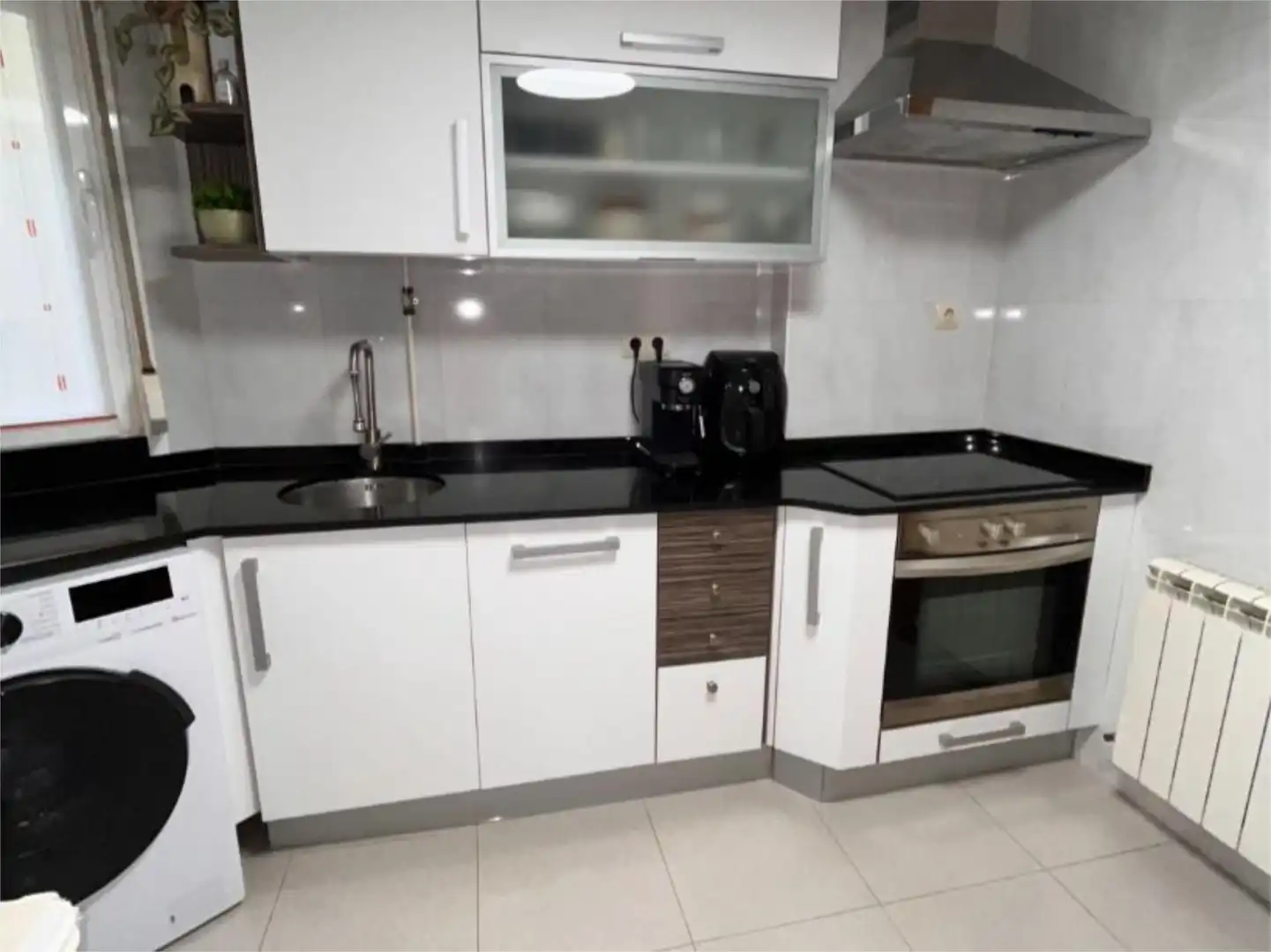 Piso en venta en Avenida Pérez Galdós, 74, Juzgados Cocina de Piso en venta en Logroño