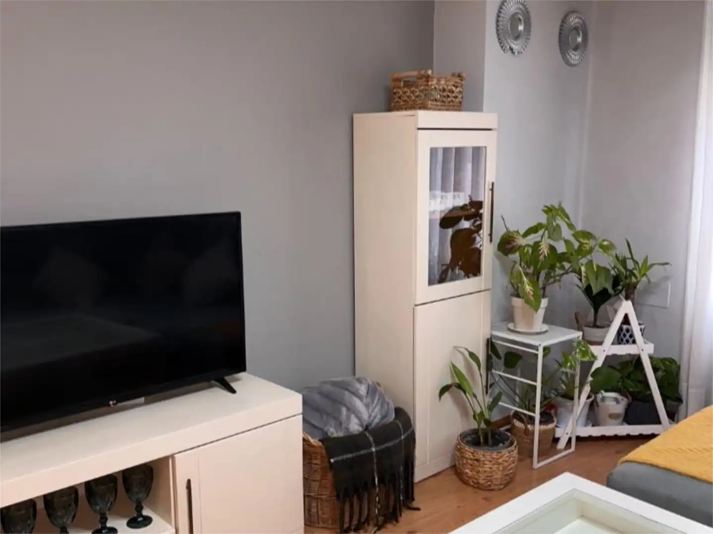 Piso en venta en Avenida Pérez Galdós, 74, Juzgados Sala de estar de Piso en venta en Logroño