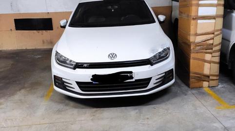 Foto 2 de Garatge de lloguer a Carrer Josep Pla, 1, Vista Alegre, Barcelona