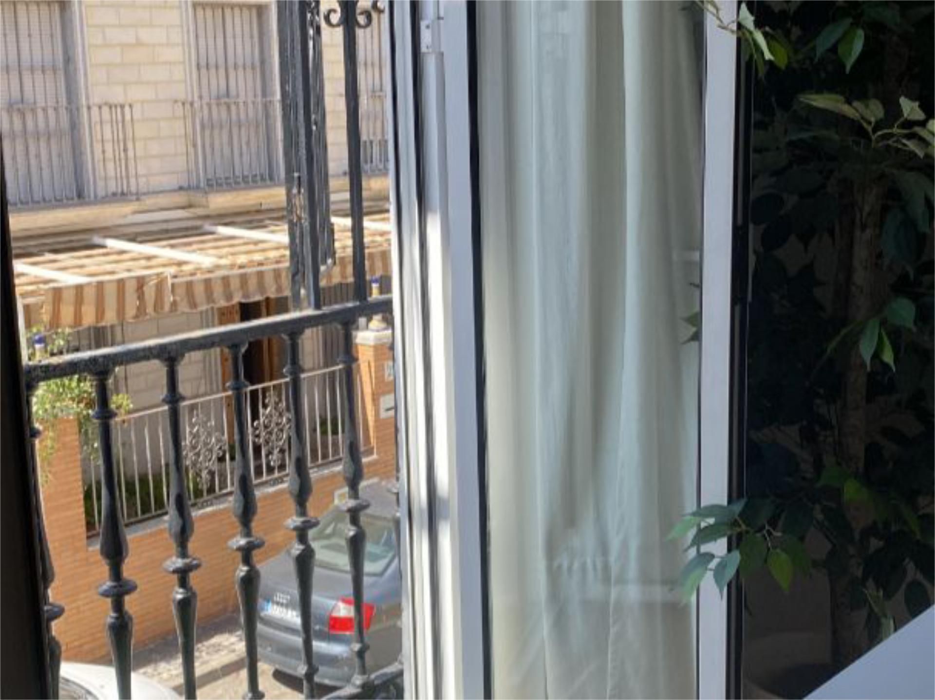 Flat to rent in Calle Cardenal Rodrigo de Castro, 8, Ciudad Jardín Balcony of Flat to rent in Sevilla Capital