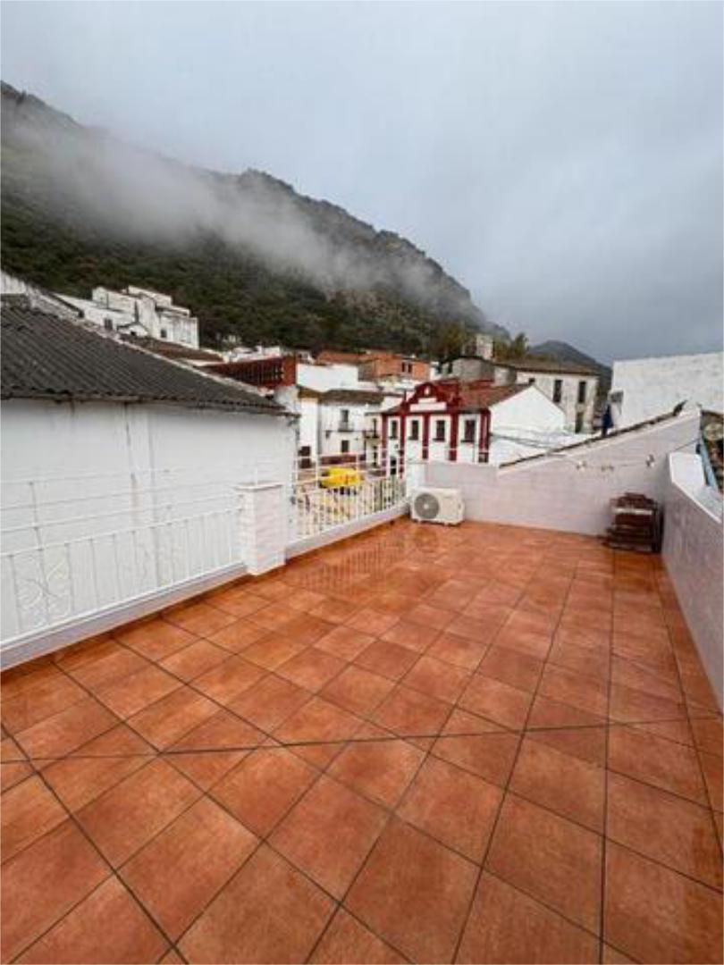 Casa o xalet en venda a Benaoján Vista exterior de Casa o xalet en venda en Benaoján amb Terrassa