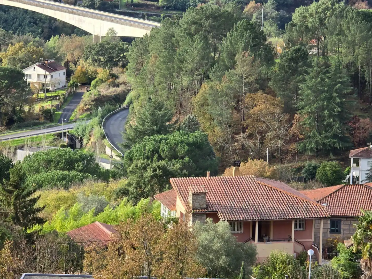 Casa o xalet en venda a Aldea a Pousa, 1, As Lagoas Vista exterior de Casa o xalet en venda en Ourense Capital amb Terrassa, Piscina i Balcó