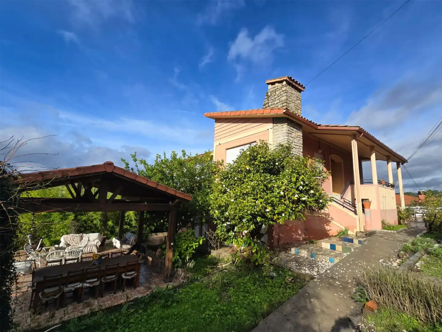 Casa o xalet en venda a Aldea a Pousa, 1, As Lagoas Jardí de Casa o xalet en venda en Ourense Capital amb Terrassa, Piscina i Balcó