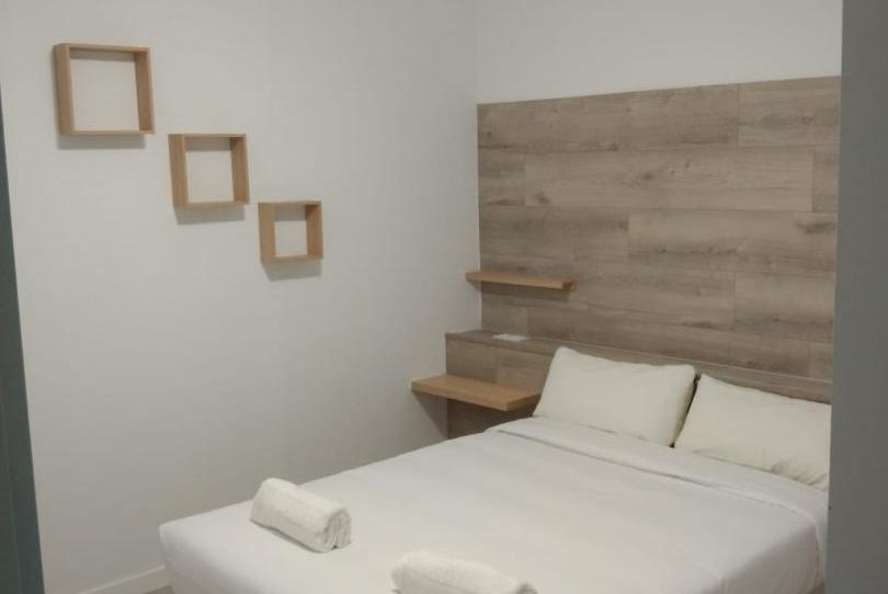 Study to rent in Carrer del Beat Almató, 10, El Coll, Barcelona - image 1 Photo 1 of Study to rent in Carrer del Beat Almató, 10, El Coll, Barcelona