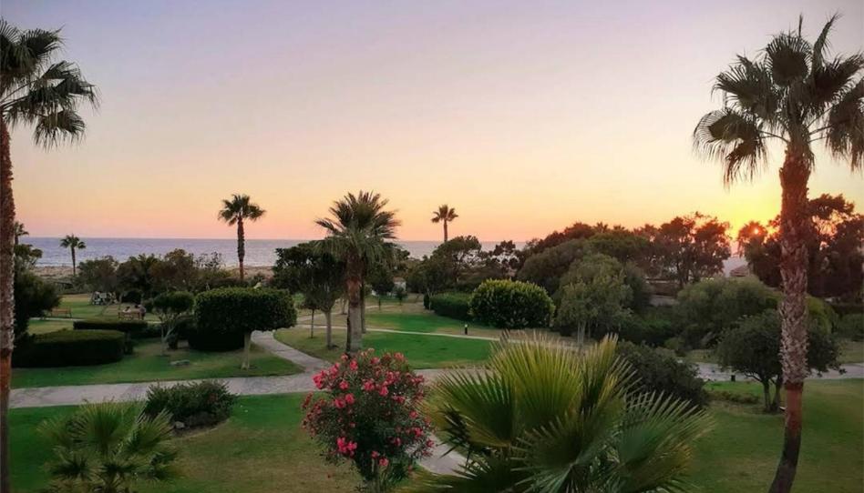 Flat to rent in Urbanizacion Atlanterra B, 8, Atlanterra, Cádiz - image 1 Photo 1 of Flat to rent in Urbanizacion Atlanterra B, 8, Atlanterra, Cádiz