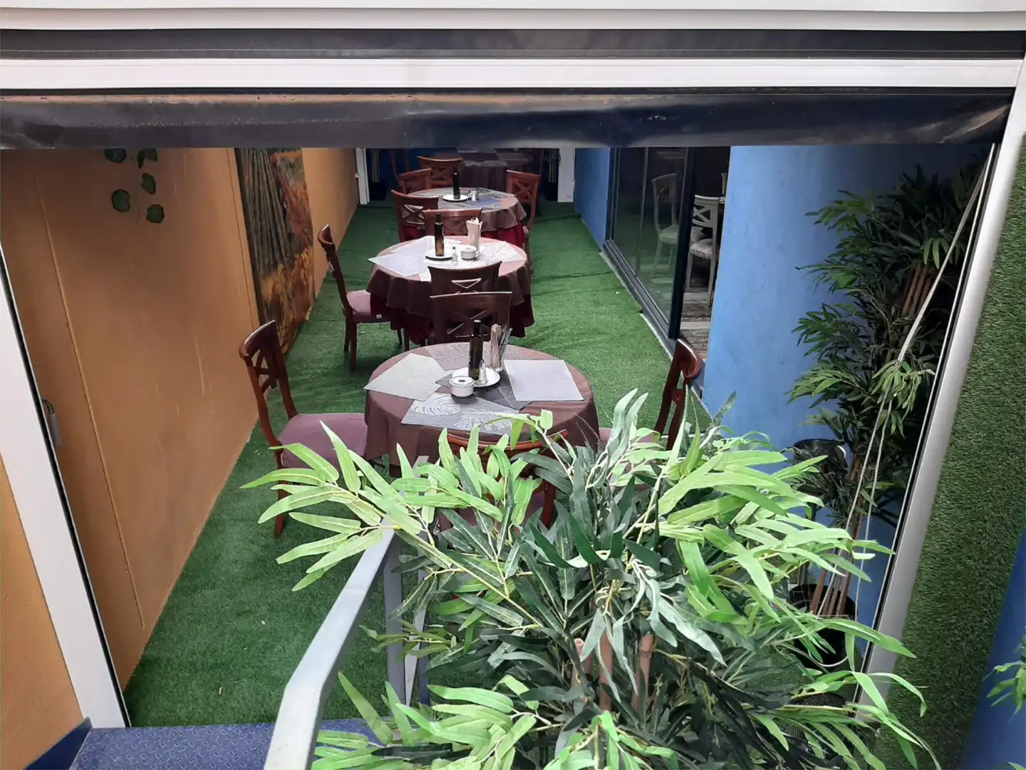 Terrassa de Local de lloguer en Madrid amb Aire condicionat