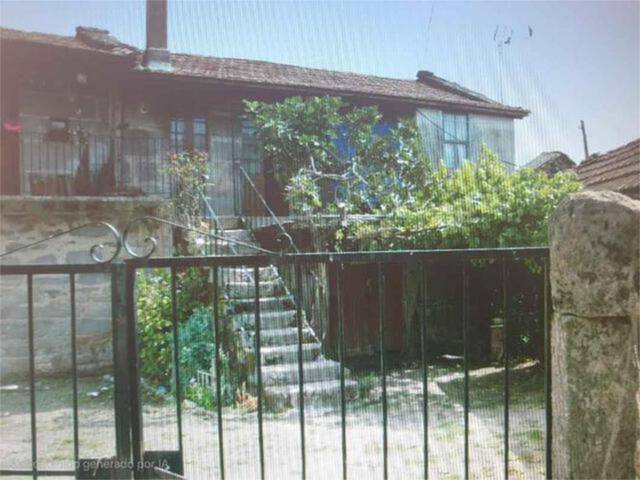 Casa-chalet en Venta en Piñor