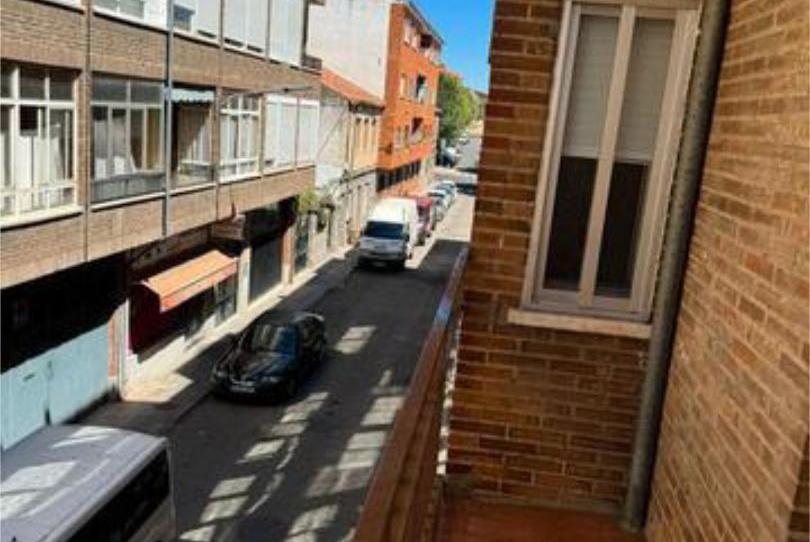 Apartament de lloguer a Santo Tomás, Ávila - imatge 1 Foto 1 de Apartament de lloguer a Santo Tomás, Ávila
