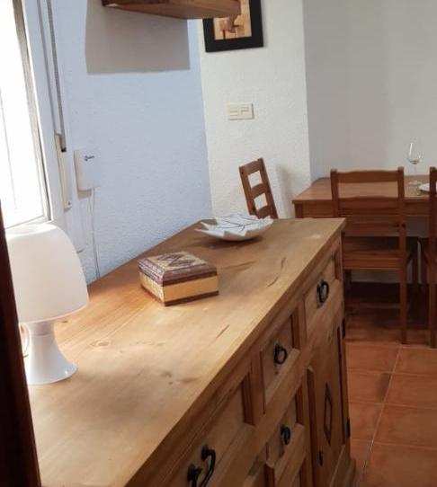 Apartamento de alquiler en Calle José Tallaví, N9, Barrio de Ciudad Jardín, Málaga - imagen 1 Foto 1 de Apartamento de alquiler en Calle José Tallaví, N9, Barrio de Ciudad Jardín, Málaga