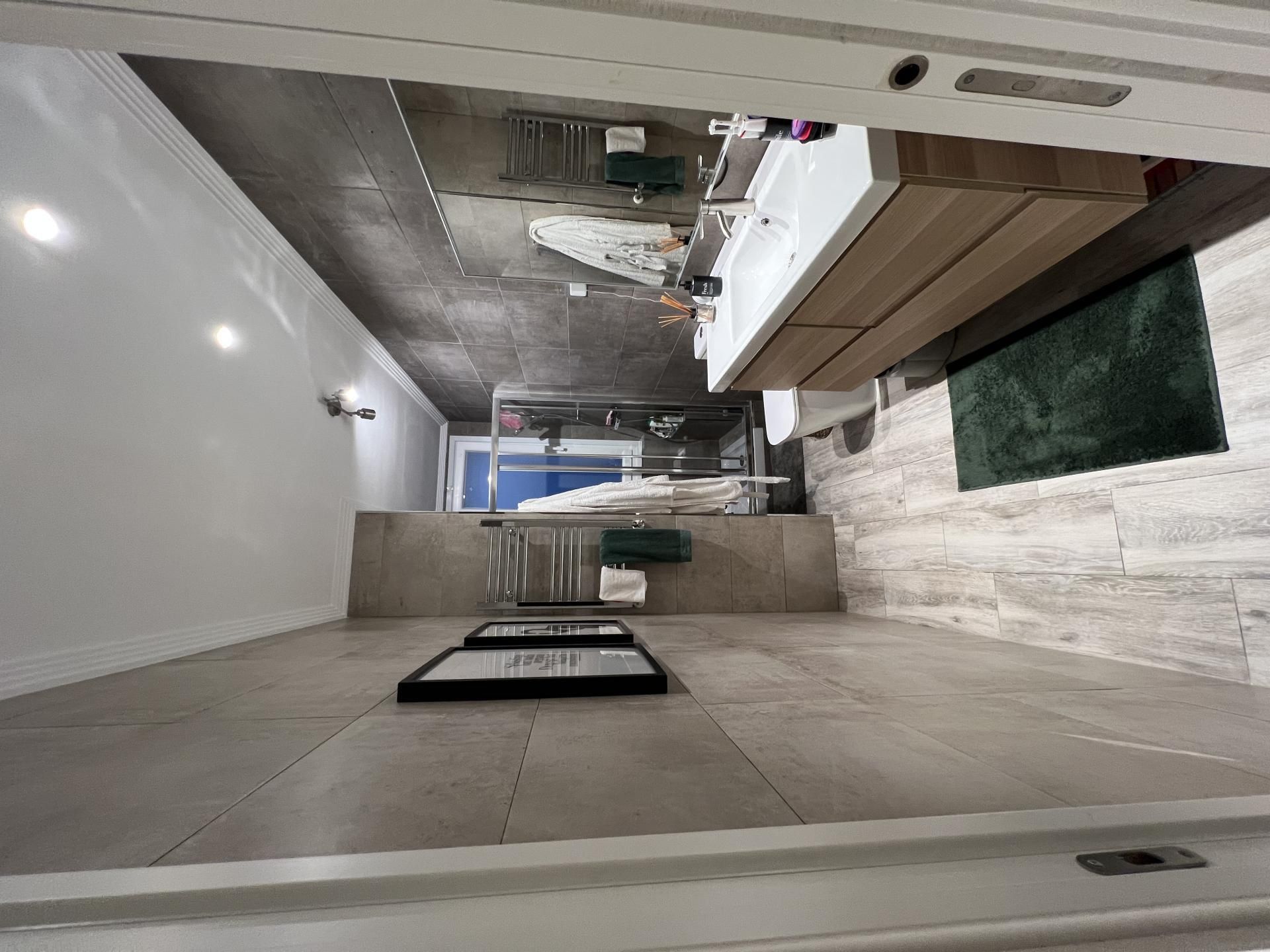 Pis en venda a Egia Jeneralaren Kalea, 16, Zona Indautxu Bany de Pis en venda en Bilbao amb Balcó