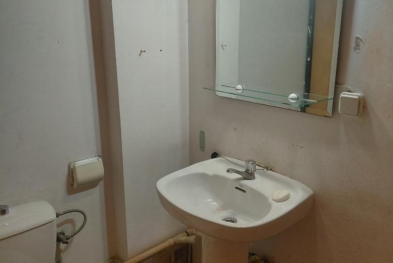 Flat to share in Carretera de Sentmenat, 25, Poble - Casc Antic, Barcelona - image 1 Photo 1 of Flat to share in Carretera de Sentmenat, 25, Poble - Casc Antic, Barcelona