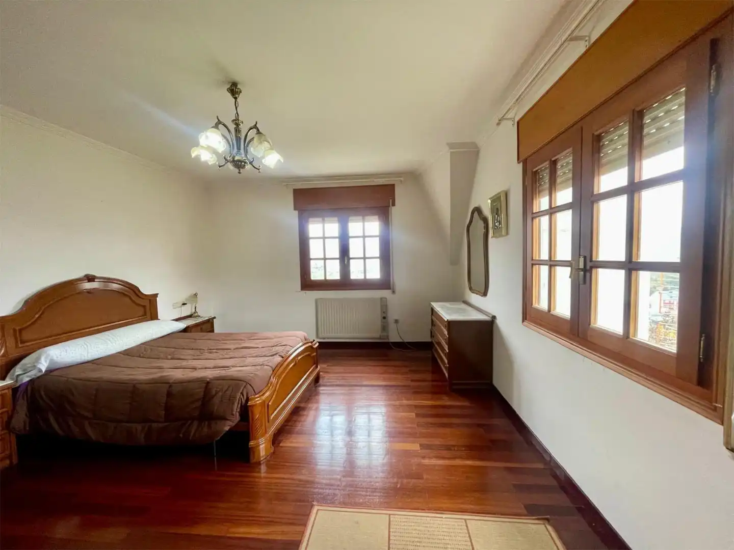 Casa o chalet en venta en Travesía Carballal, 1, Petín Habitación de Casa o chalet en venta en Petín con Calefacción, Jardín privado y Parquet