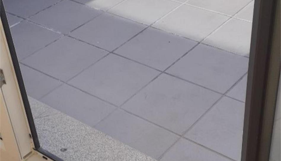 Pis de lloguer a Avinguda de Les Tres Creus, 80, Sant Isidre, Valencia - imatge 1 Foto 1 de Pis de lloguer a Avinguda de Les Tres Creus, 80, Sant Isidre, Valencia