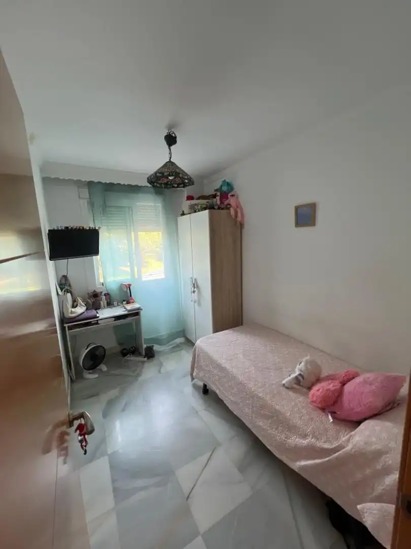 Piso en venta en Carretera Loma Larga, 15, Muelle Habitación de Piso en venta en Ceuta con Aire acondicionado, Amueblado y Parking comunitario