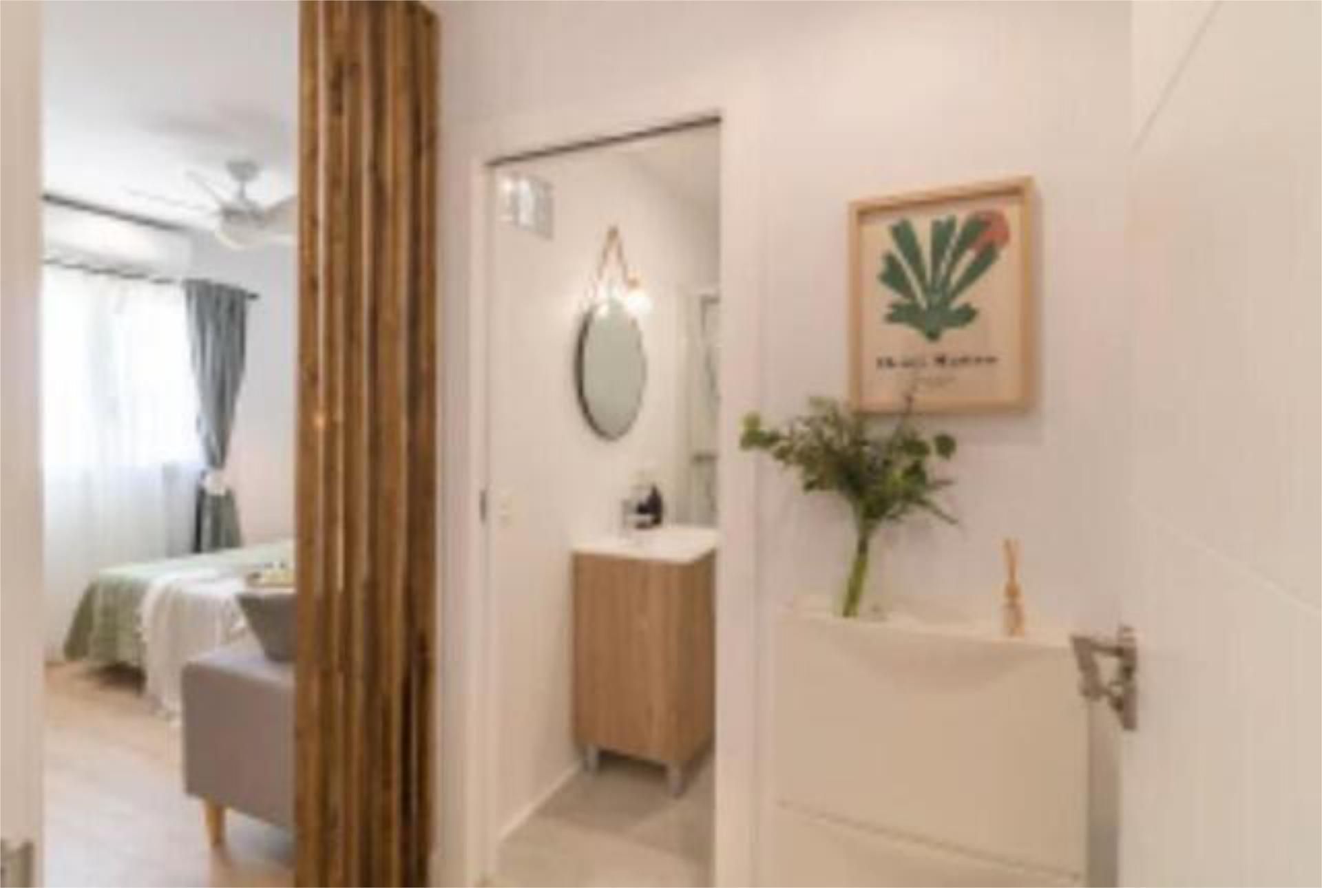 Bathroom of Study to rent in  Almería Capital  with Heating and Furnished