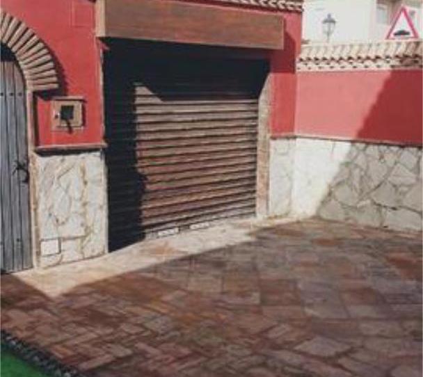 Casa o chalet de alquiler en Los Barrios, Cádiz - imagen 1 Foto 1 de Casa o chalet de alquiler en Los Barrios, Cádiz