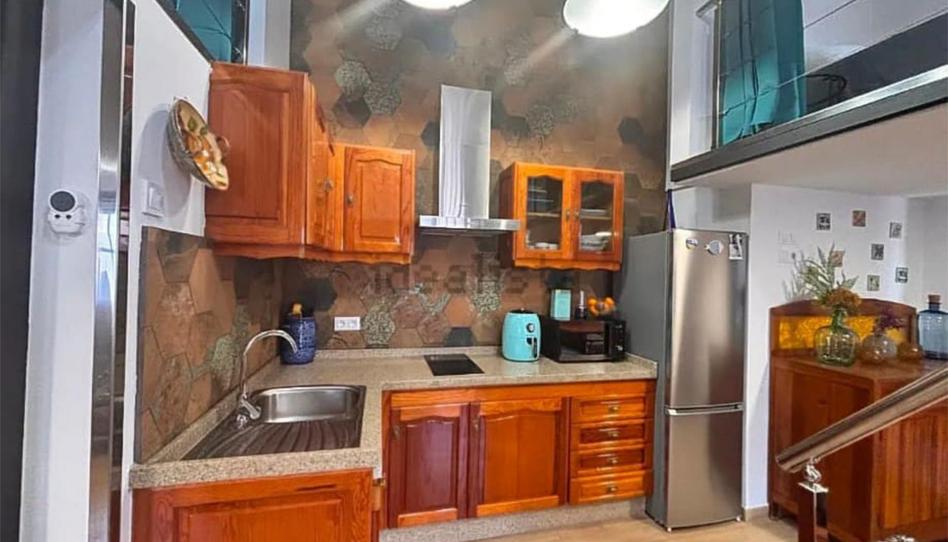 Duplex for sale in Avenida Familia de Betancourt y Molina, 24, Zona Martiánez, Santa Cruz de Tenerife - image 1 Photo 1 of Duplex for sale in Avenida Familia de Betancourt y Molina, 24, Zona Martiánez, Santa Cruz de Tenerife