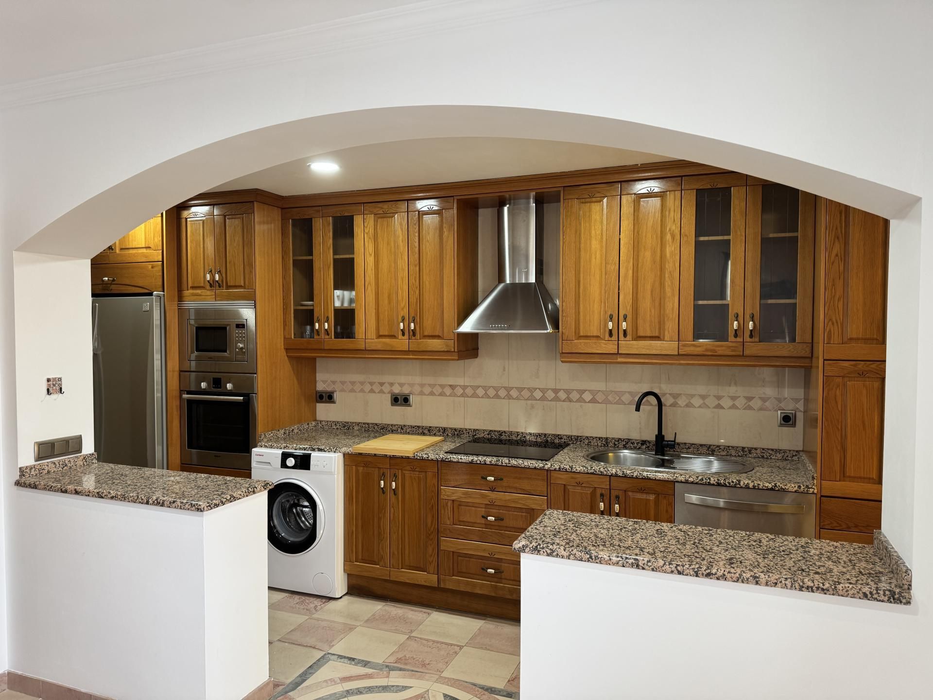 Pis en venda a Calle San Feliciano, 22, Patrocinio - Nueva Talavera Cuina de Pis en venda en Talavera de la Reina amb Aire condicionat, Calefacció i Parquet