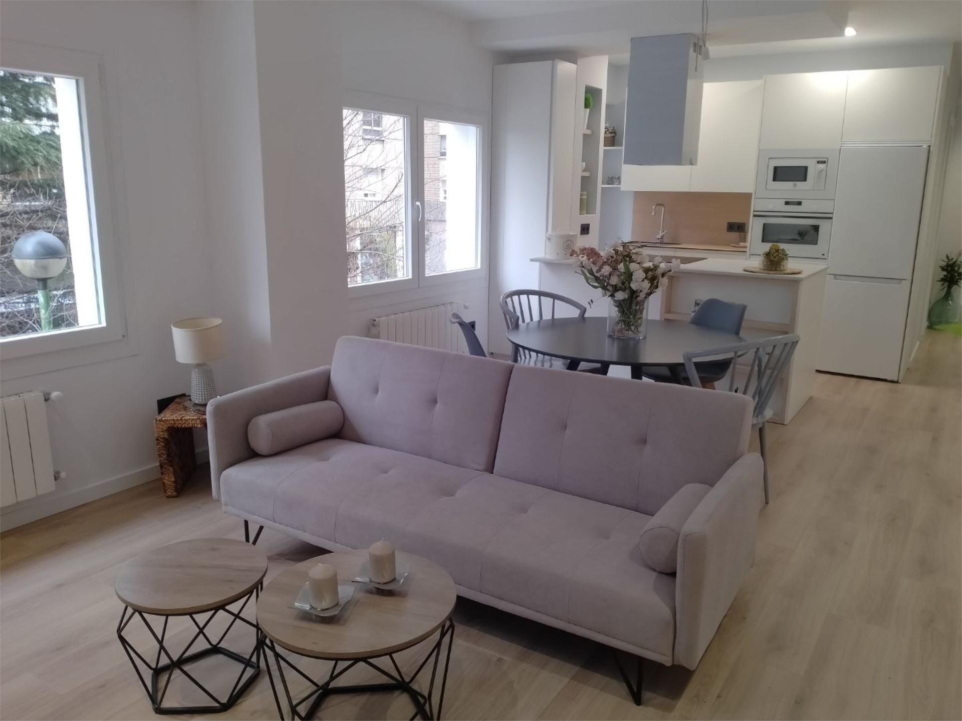 Pis en venda a Avenida del Arlanzón, 39, Villa Pilar Sala d'estar de Pis en venda en Burgos Capital