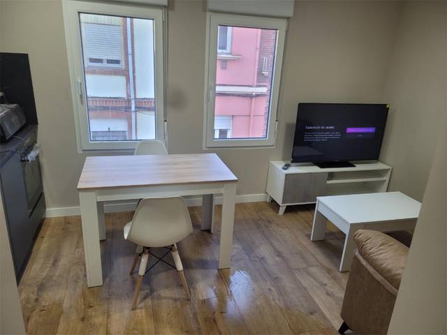 Apartamento en Alquiler en Calle Olleria, 20 en San Esteban