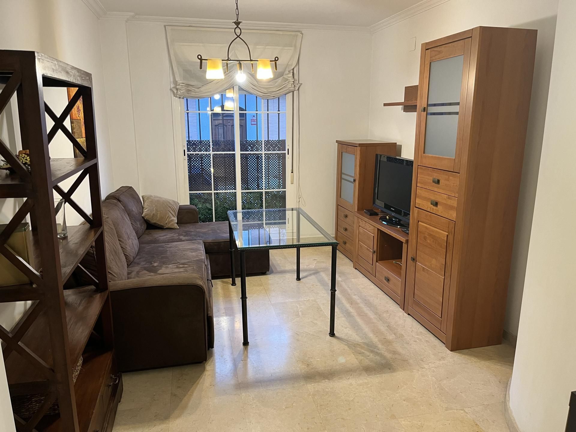 Piso de alquiler en Calle Luis Ponce de León, 11, Huerta de la Reina - Trassierra