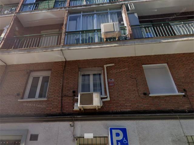 Piso en Venta en Paseo de los Perales, 15 en Puerta del Ángel