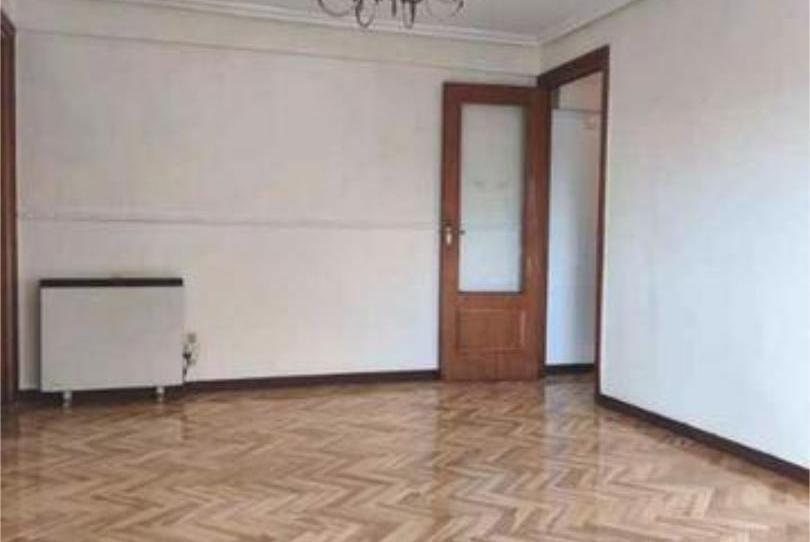 Pis en venda a Orcasitas, Madrid Capital - imatge 1 Foto 1 de Pis en venda a Orcasitas, Madrid Capital