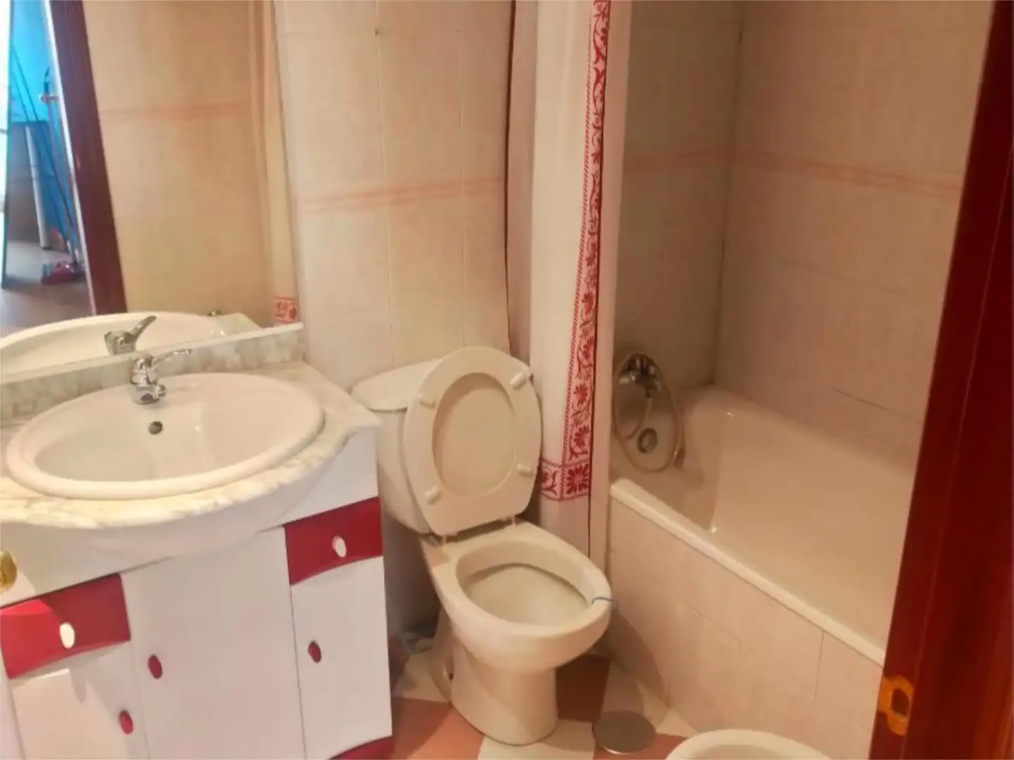 Baño de Piso en venta en Fuenlabrada con Terraza y Balcón