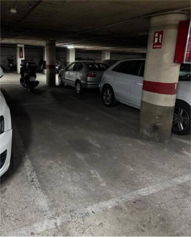 Garaje en Alquiler en La Sagrera