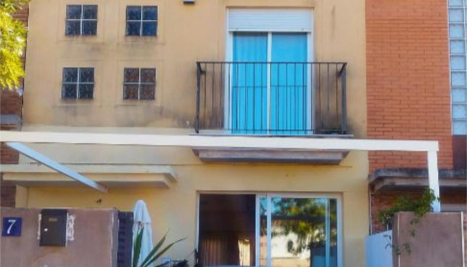 Casa adosada en venda a Carrer Llauri, 7, Bulevar del Xúquer, Valencia - imatge 1 Foto 1 de Casa adosada en venda a Carrer Llauri, 7, Bulevar del Xúquer, Valencia